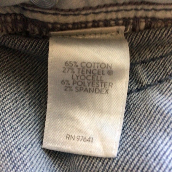 J Jill Denim High Rise Cropped Jeans with Split Hem Women's Size 4 - Picture 6 of 7